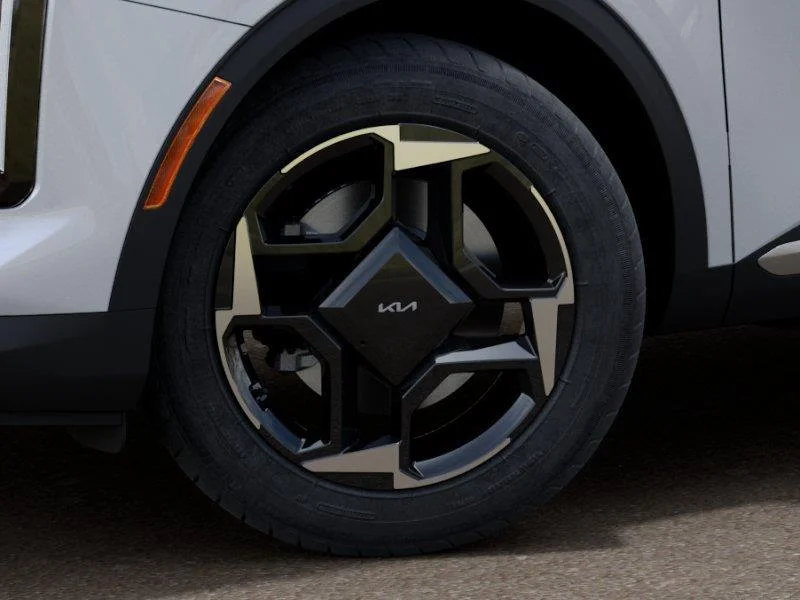 New 2026 Glacial White Pearl Kia EX image 9