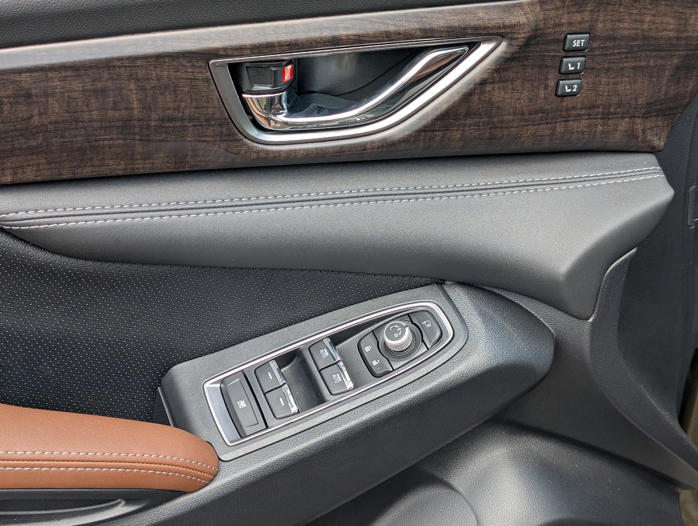 2026 Subaru Ascent Touring - Photo 22