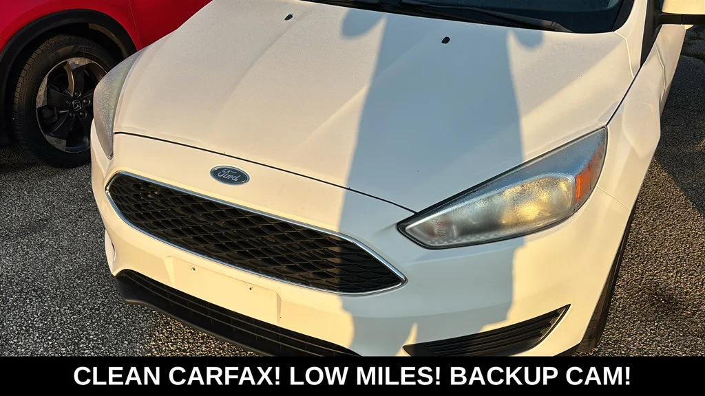 Used 2018 White Ford SE image 6