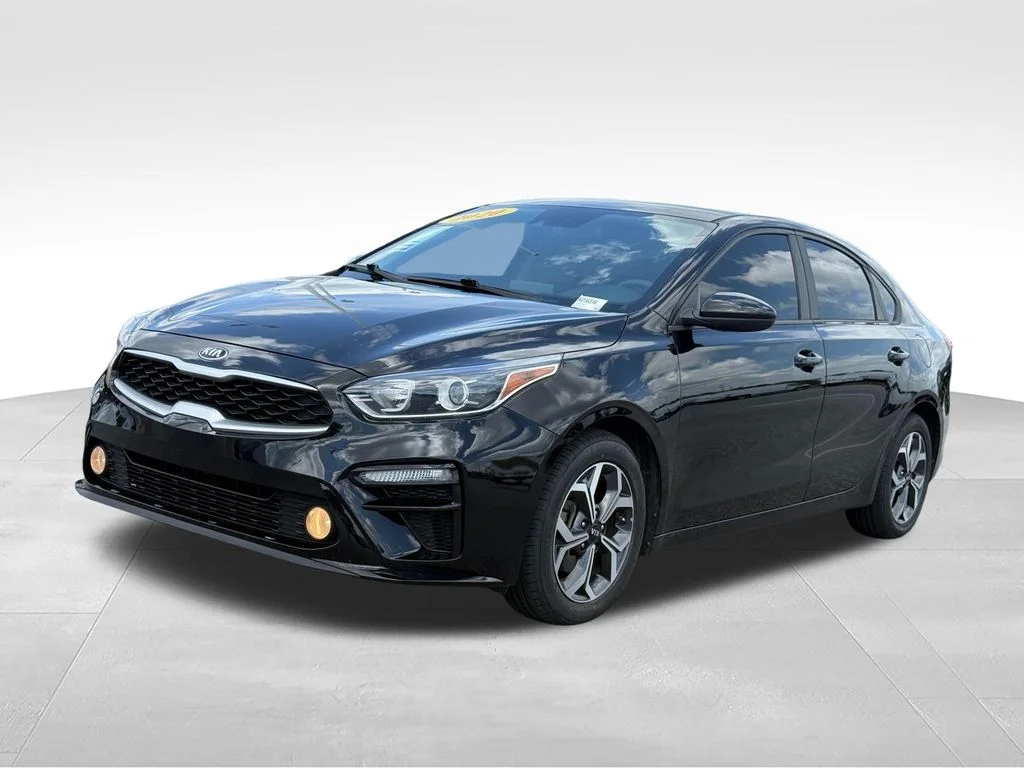 2020 Kia Forte LXS AT's photo