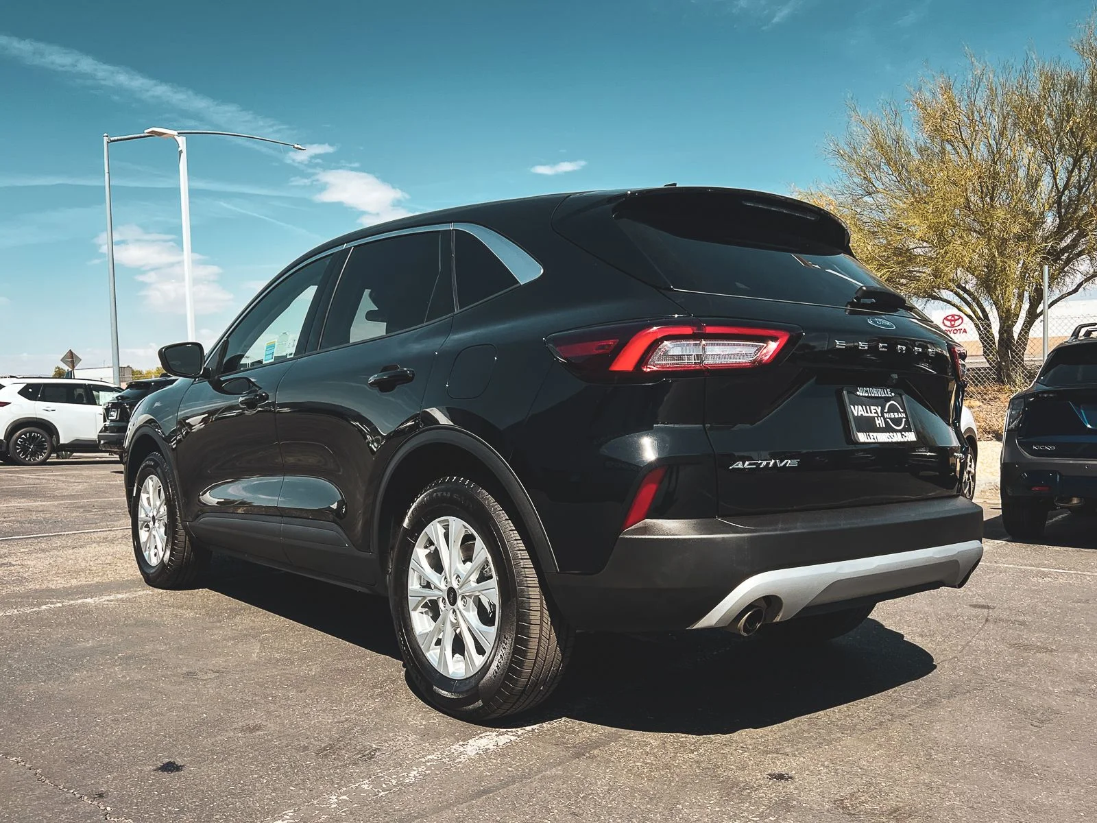 Used 2024 Black Ford Active image 5