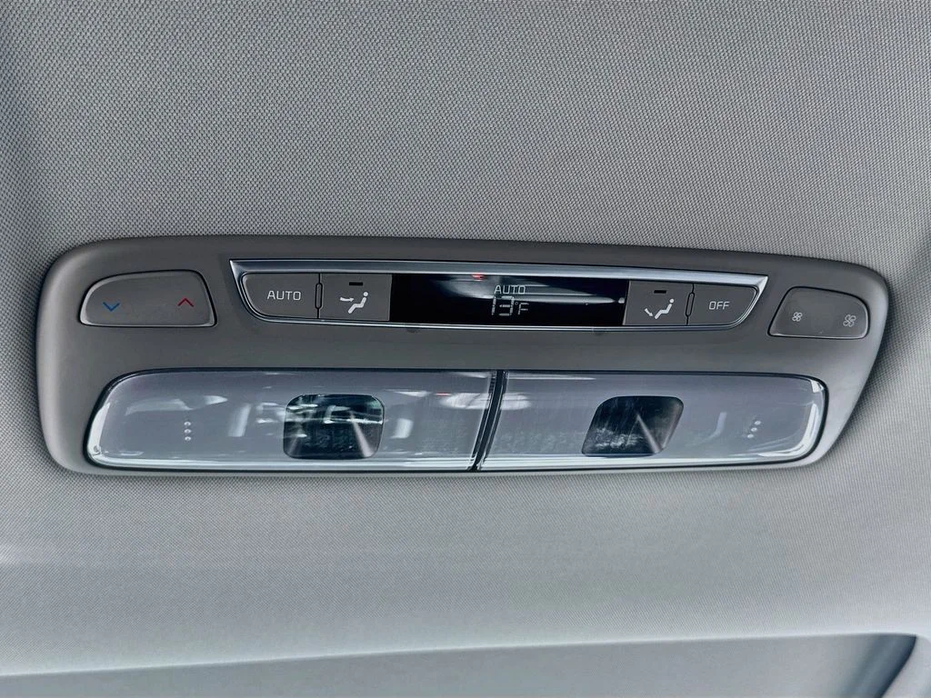 Certified Used 2022 Green Kia EX image 26
