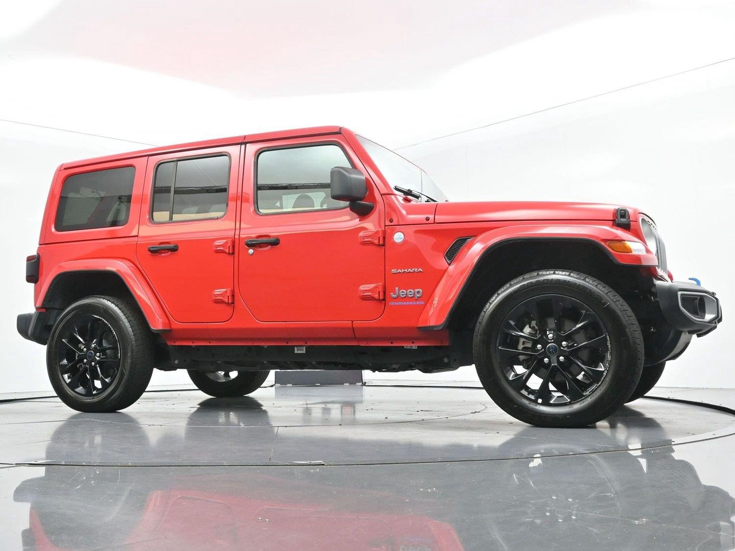 Used 2024 Firecracker Red Clearcoat Jeep Sahara image 38
