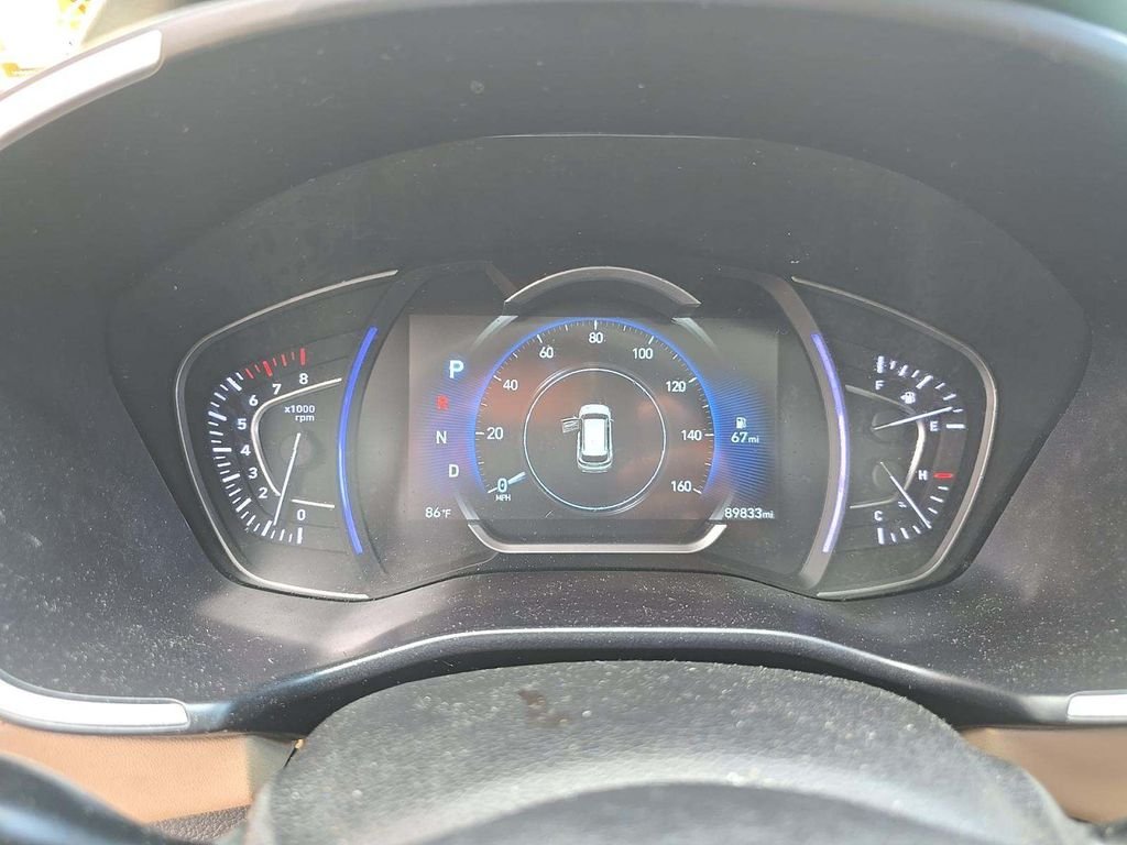 Certified Used 2020 Black Hyundai SEL image 3