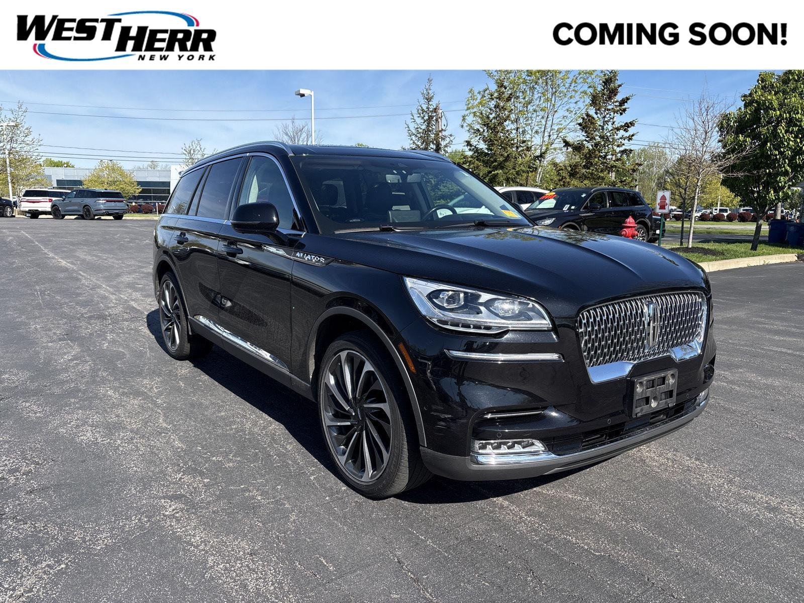 Used 2020 Infinite Black Metallic Lincoln Reserve image 1