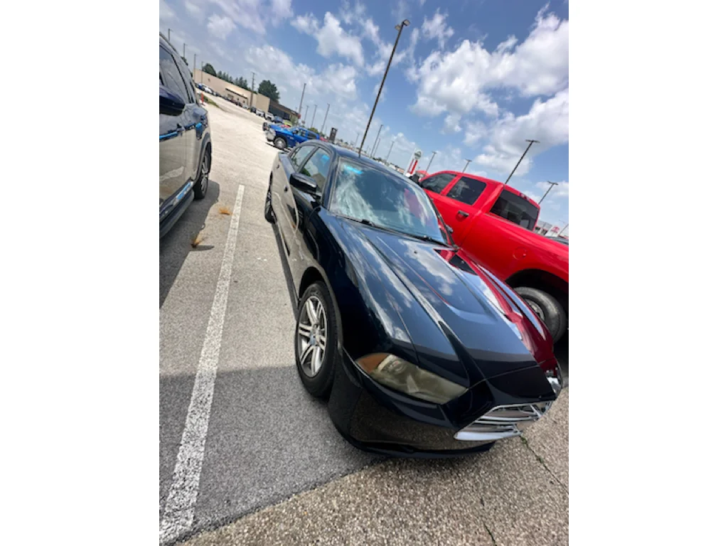 Used 2013 Pitch Black Dodge RT image 3