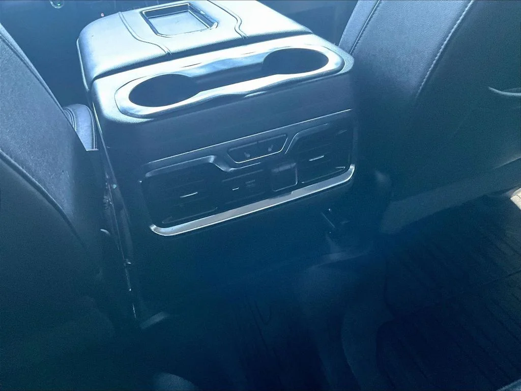Used 2019 Black GMC SLT image 12