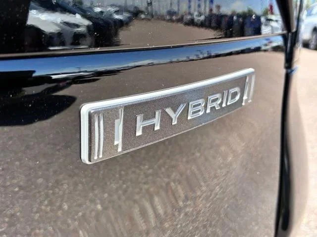 New 2026 CRYSTAL BLACK SILICA Subaru Sport Hybrid image 36