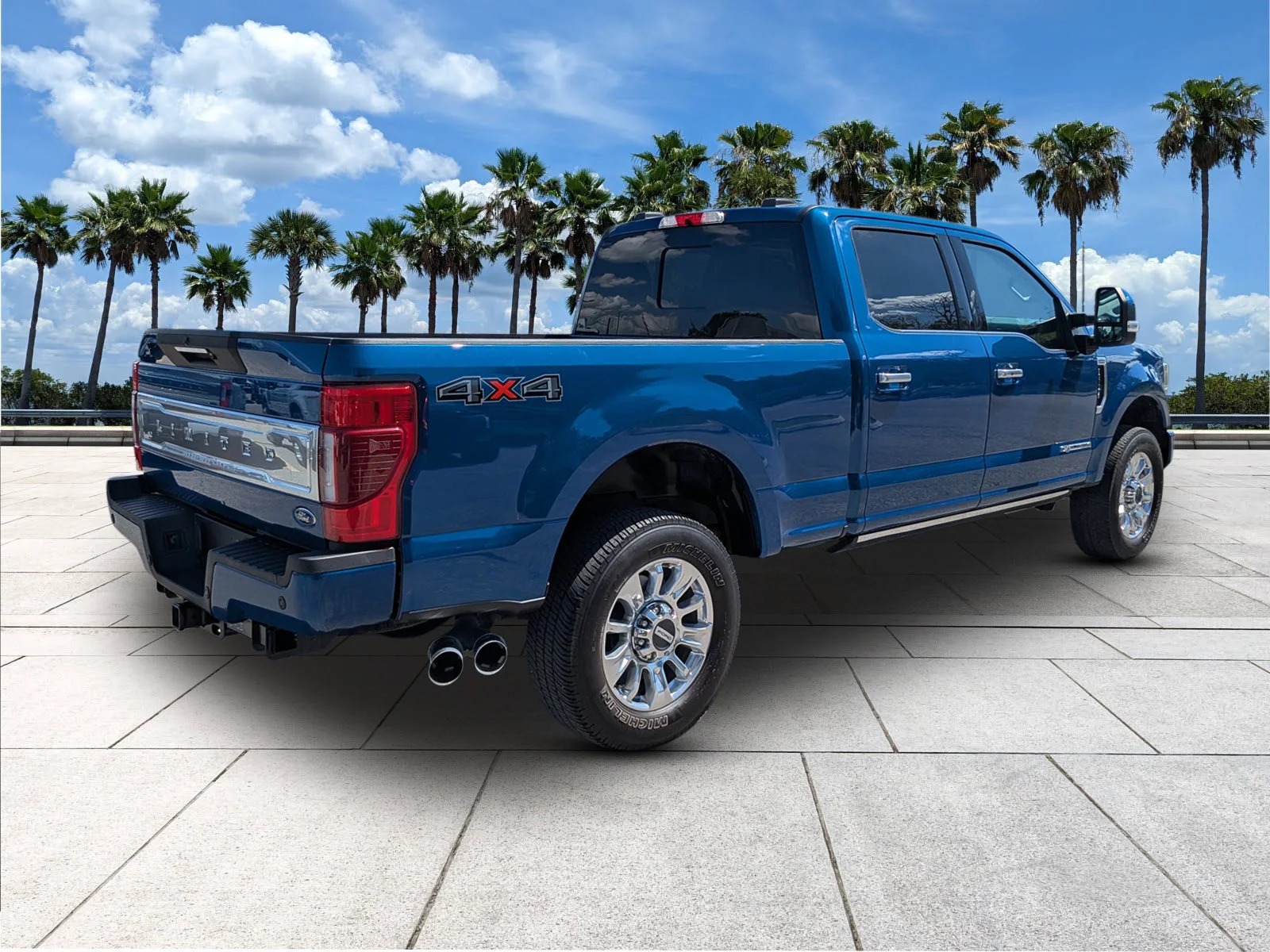 Used 2022 Atlas Blue Metallic Ford Limited image 8
