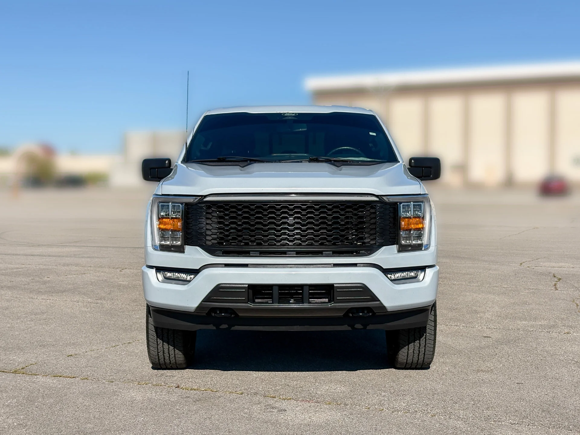 Used 2022 White Ford XLT image 3