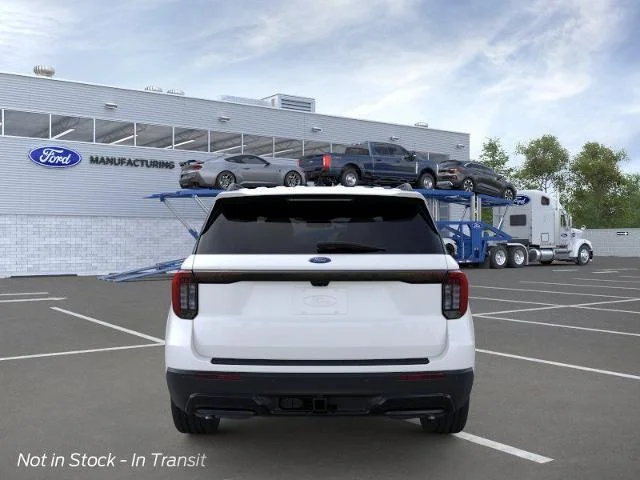 New 2026 Star White Metallic Tri-Coat Ford ST-Line image 31