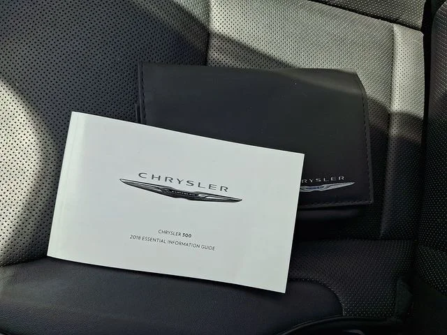 Used 2018 Gray Chrysler Limited image 26
