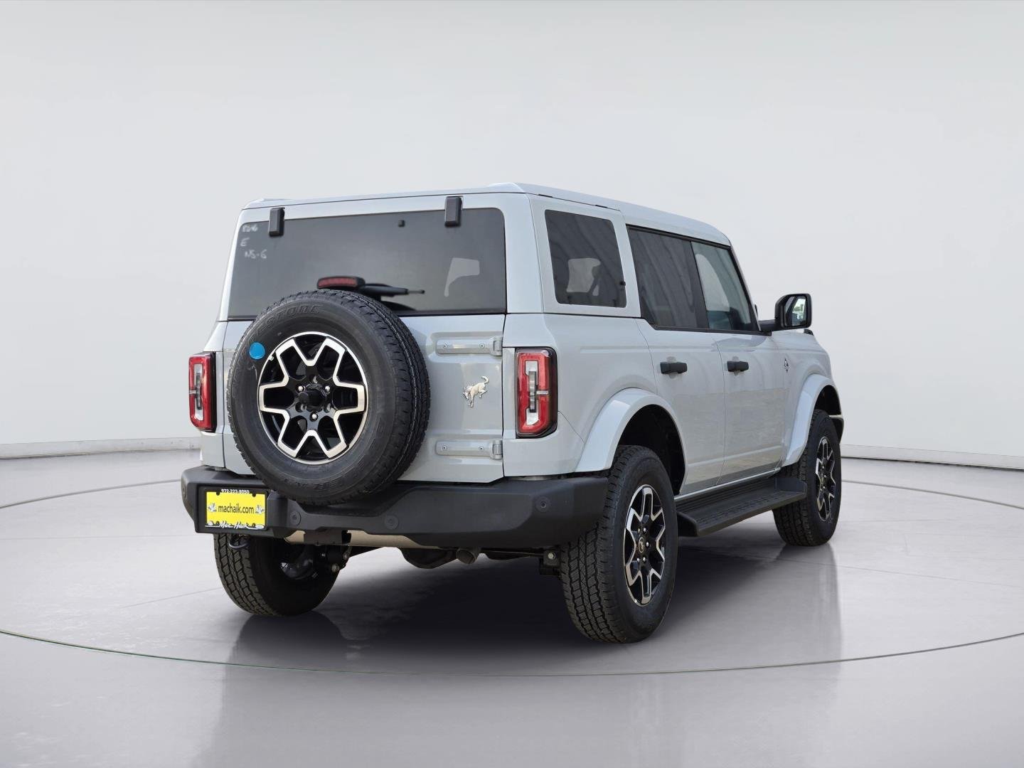 New 2026 Avalanche Gray Ford Outer Banks® image 4