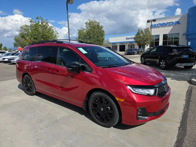 New 2026 Radiant Red Metallic II Honda Sport-L image 2