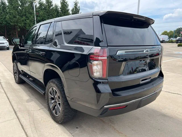 Used 2022 Black Chevrolet Z71 image 5