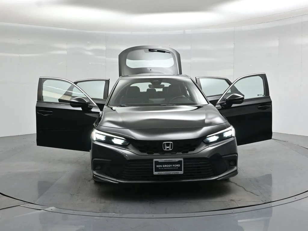 Used 2022  Honda Sport Touring image 26