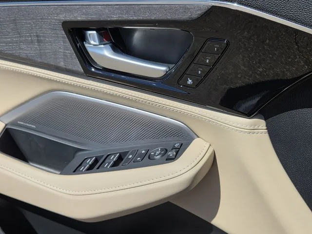 New 2026 Platinum White Pearl Acura w/Advance Package image 17