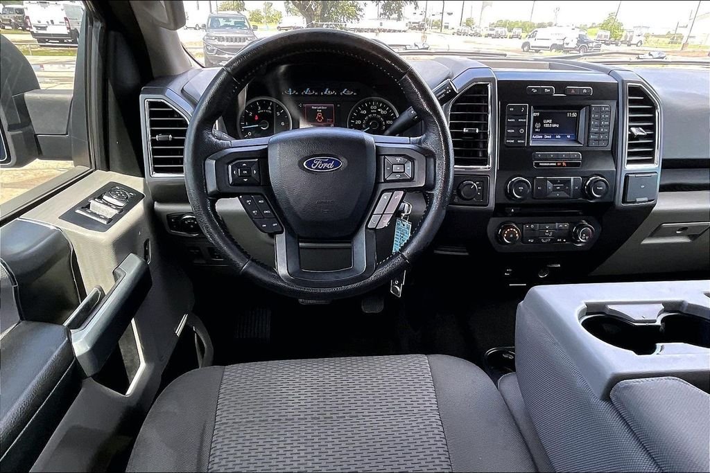 Used 2016 Blue Ford XLT image 8