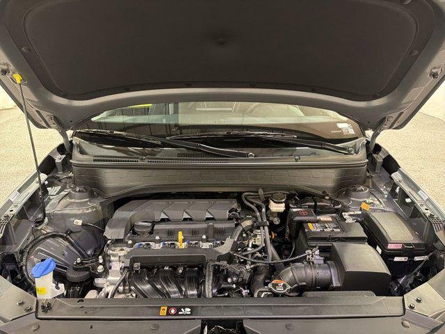 New 2026 Ecotronic Gray w/Black Roof Hyundai SEL w/Two-Tone Roof image 11