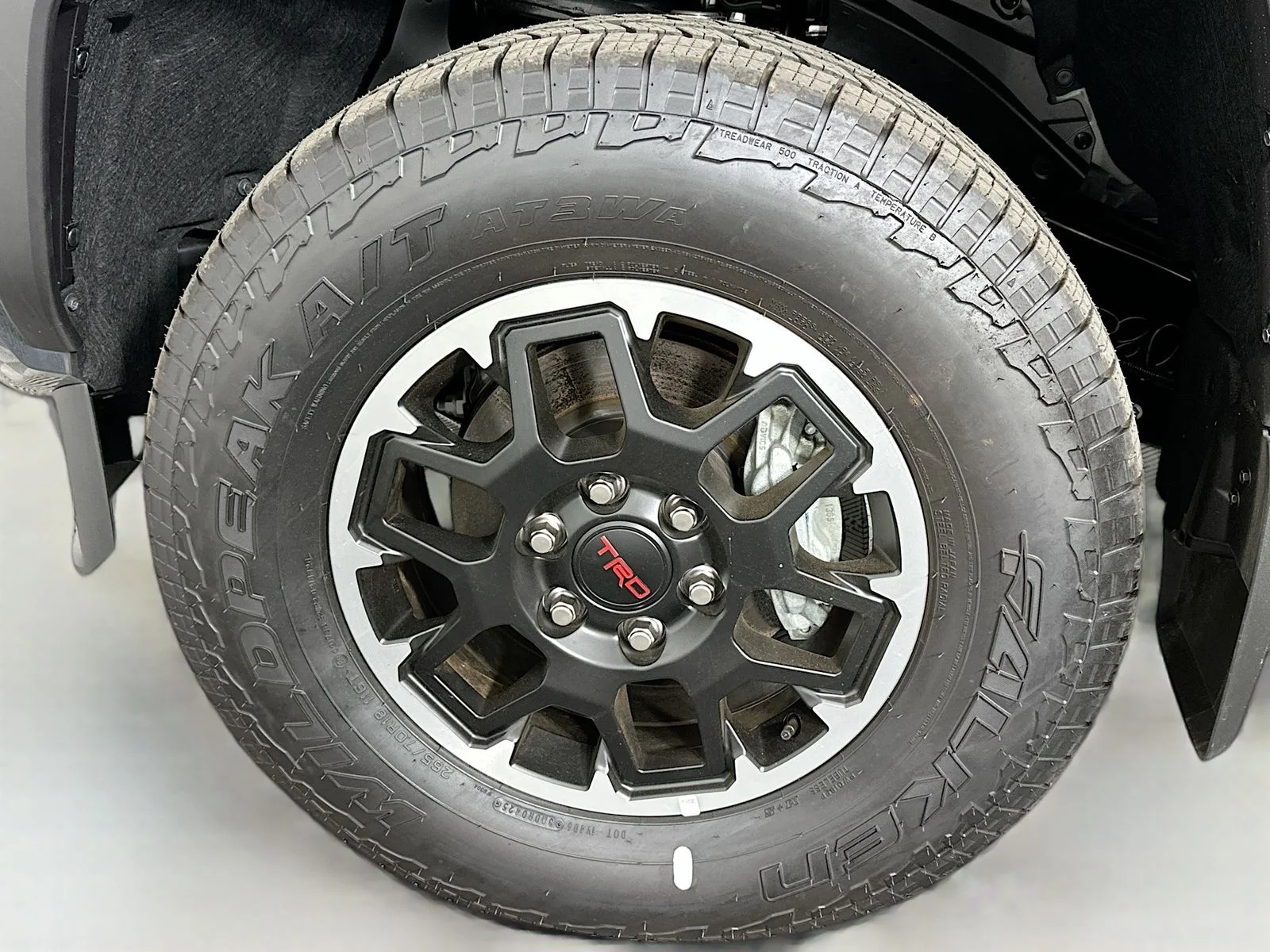 2025 Toyota Tacoma TRD Off Road - Photo 32