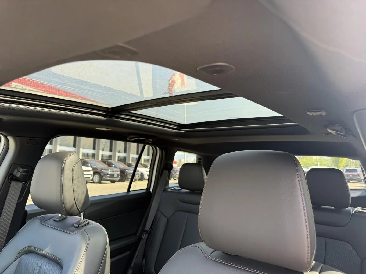 New 2026 White Jeep Limited image 17