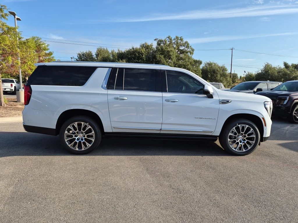 New 2026 Glacier White Tricoat GMC Denali image 11