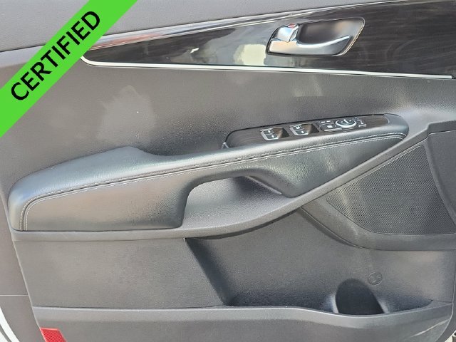 2019 Kia Sorento LX - Photo 20