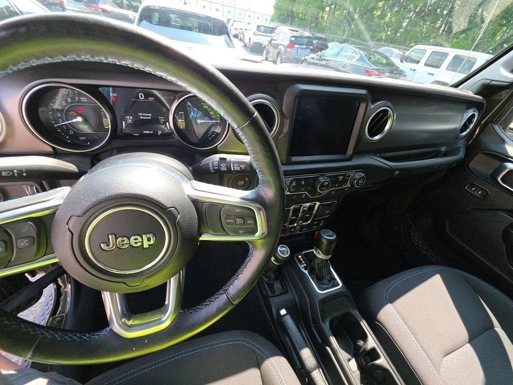 Used 2023 Green Jeep Rubicon 4xe image 6