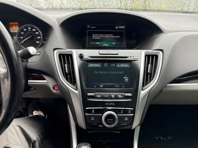 2015 Acura TLX Base - Photo 21