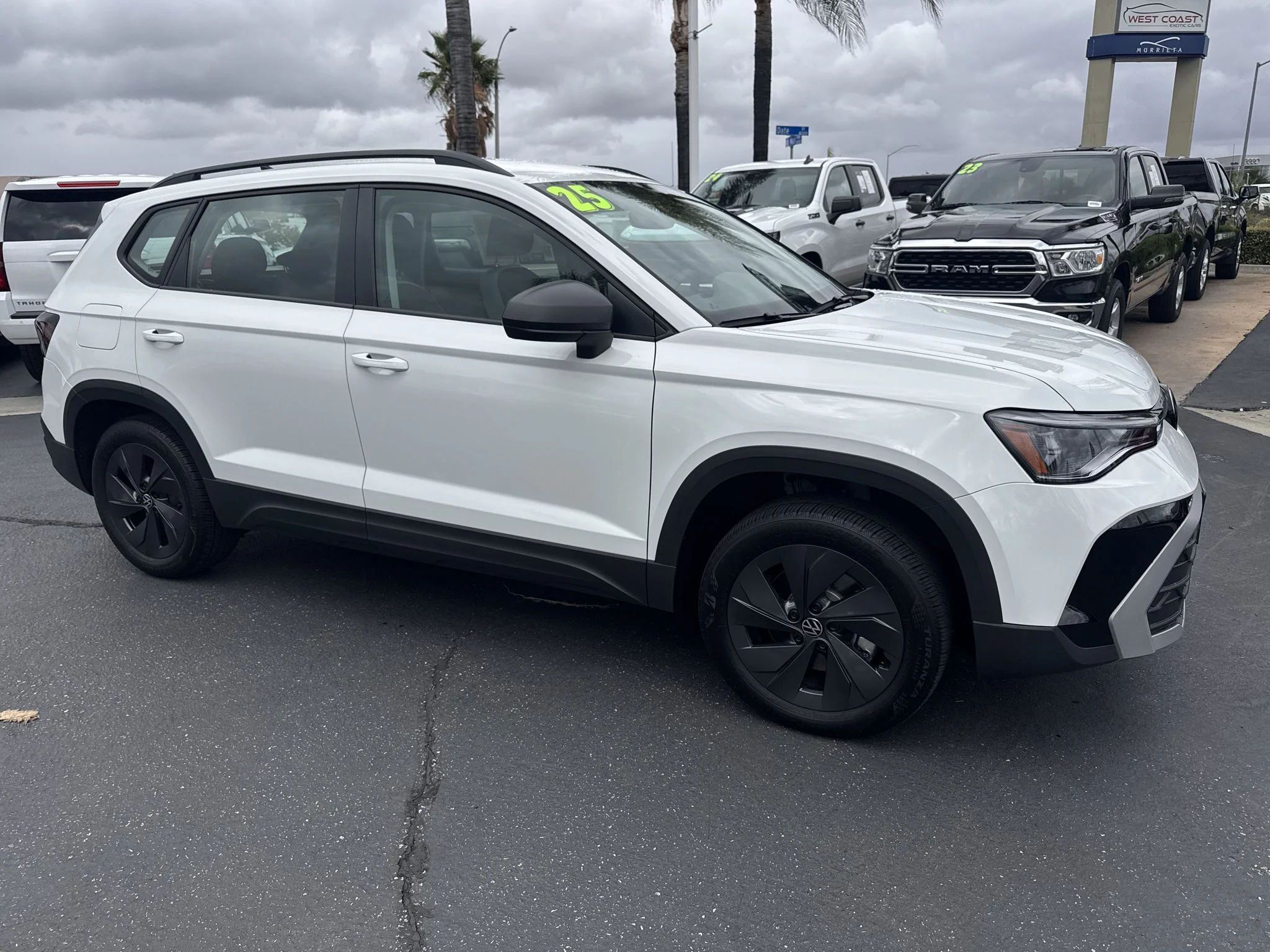 Certified Used 2025 Pure White Volkswagen S image 1