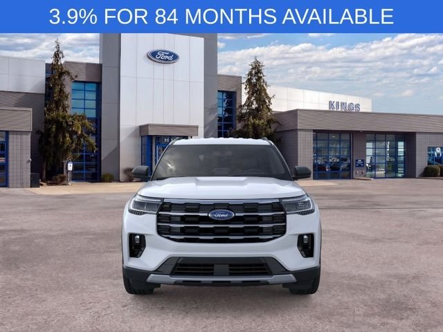 New 2026 Space White Metallic Ford Active image 6