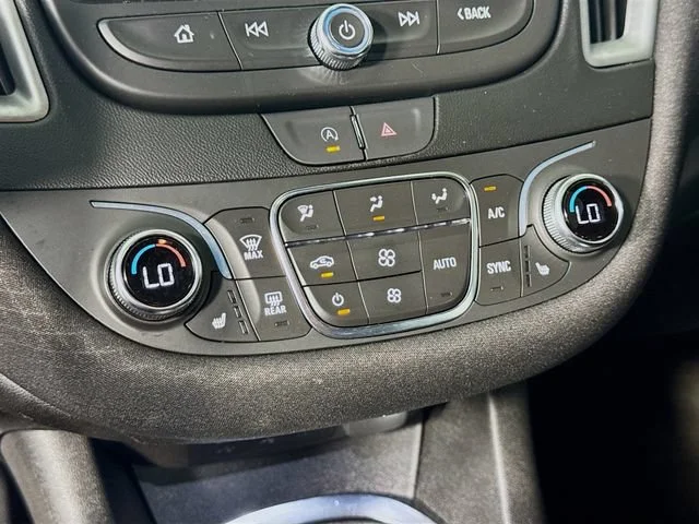 2023 Chevrolet Malibu 1LT - Photo 17