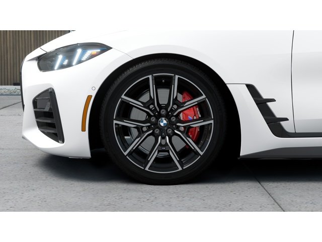 New 2026 Alpine White BMW M440i image 7