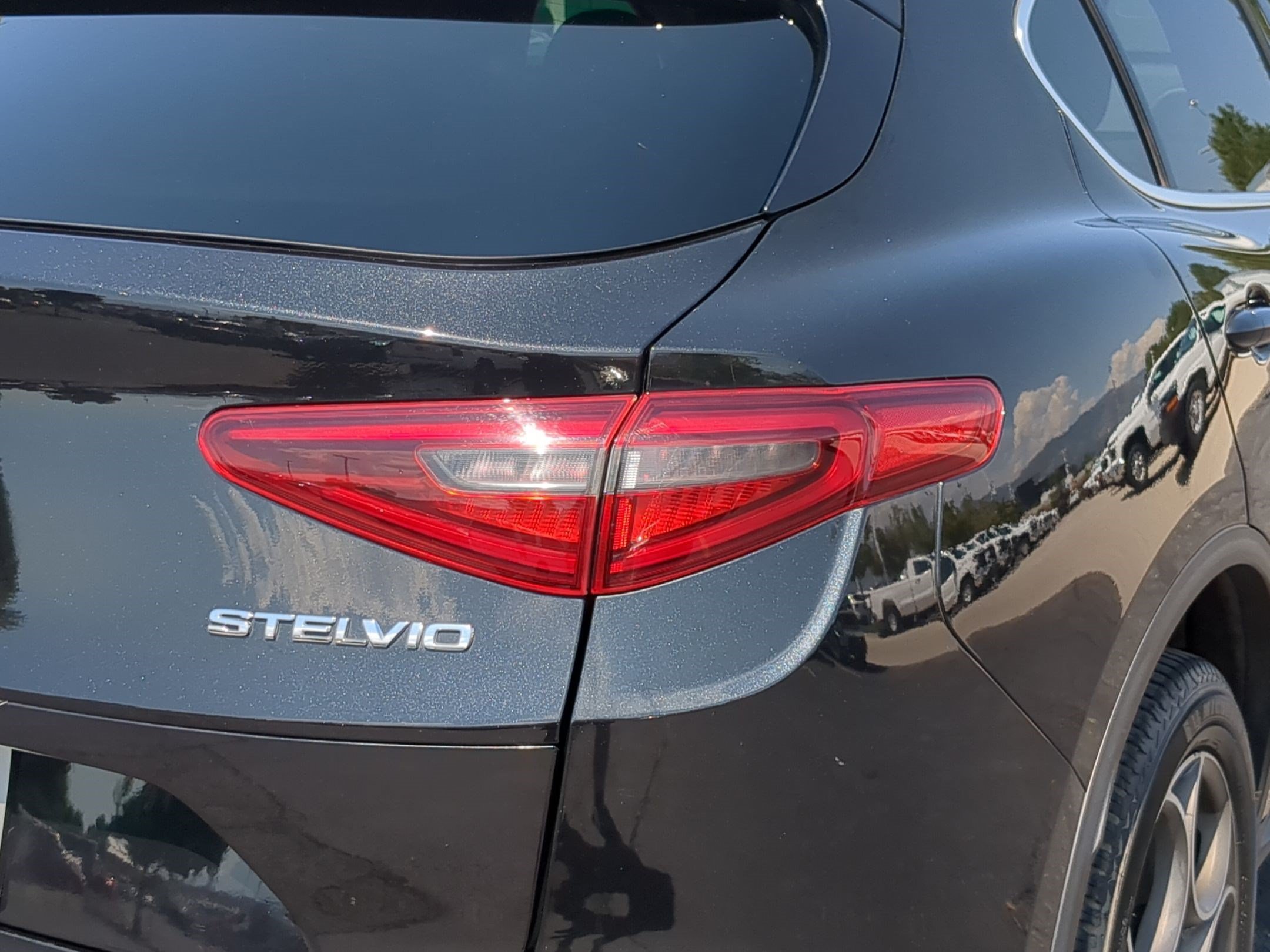 Used 2018 Black Alfa Romeo AWD image 11