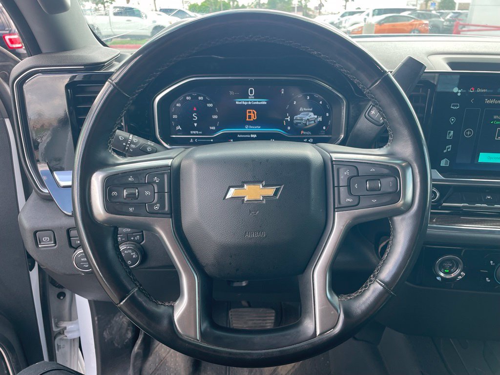 Used 2023 White Chevrolet LT image 7