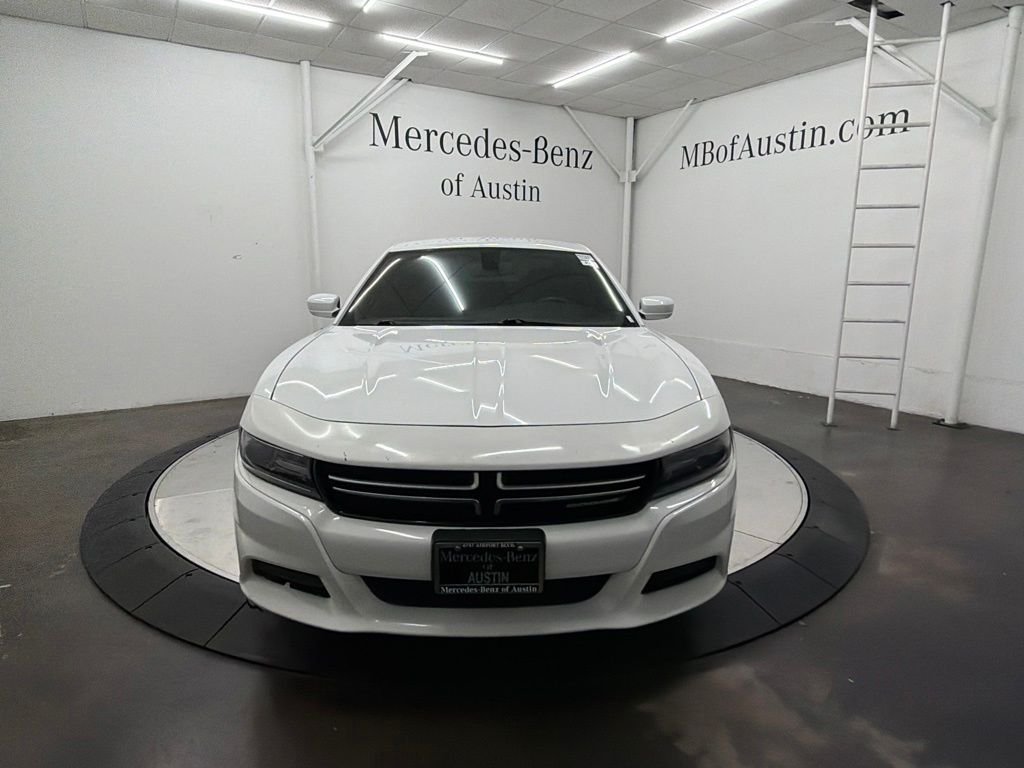 Used 2017 White Dodge SE image 2