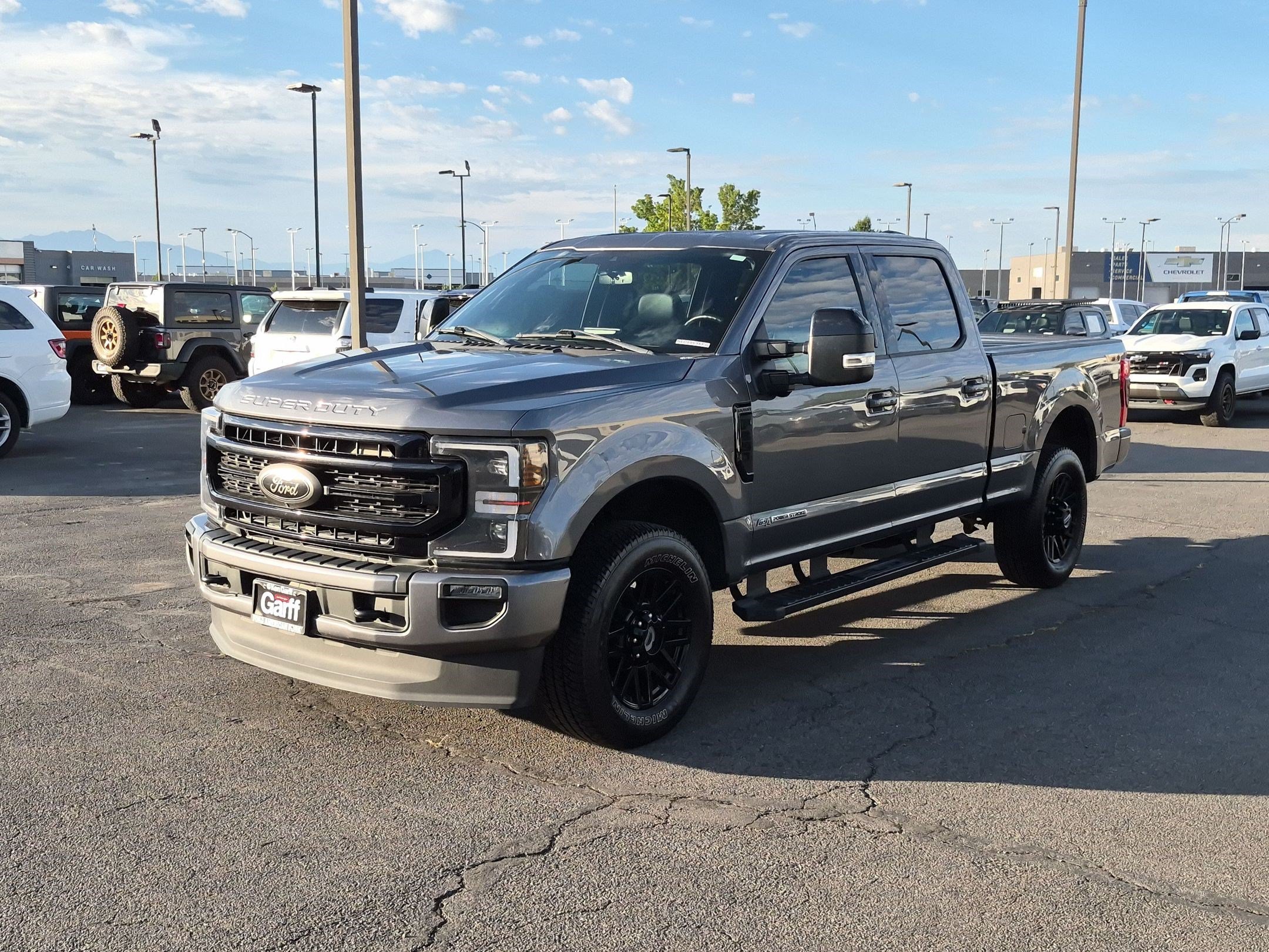 Used 2022 Gray Metallic Ford LARIAT image 8