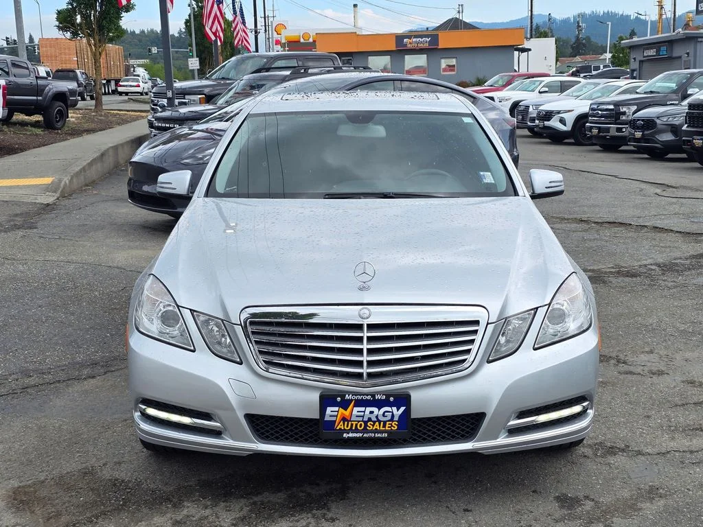 Used 2012 Mercedes-Benz E-Class E350 Luxury with VIN WDDHF5KB0CA624625 for sale in North Bend, WA