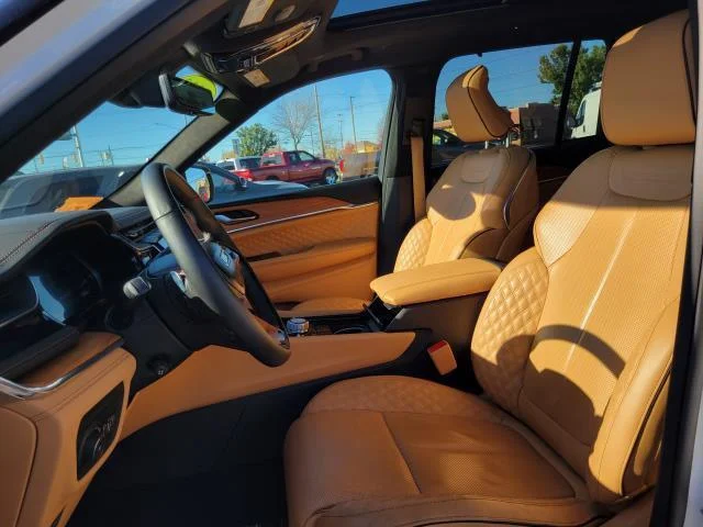 Certified Used 2023 Bright White Clearcoat Jeep Summit Reserve image 5