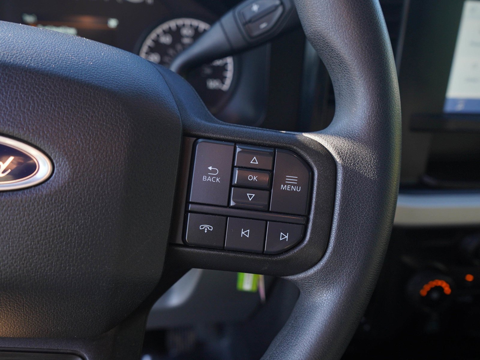 Used 2023 Oxford White Ford Xlt image 27