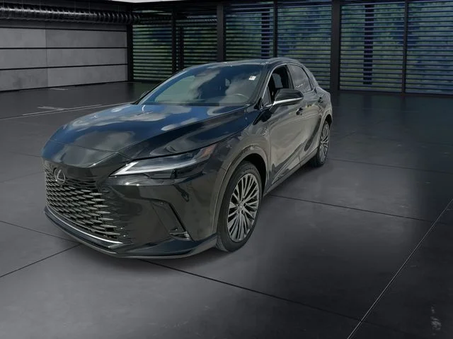 Used 2024 Black Lexus 350 Luxury image 4