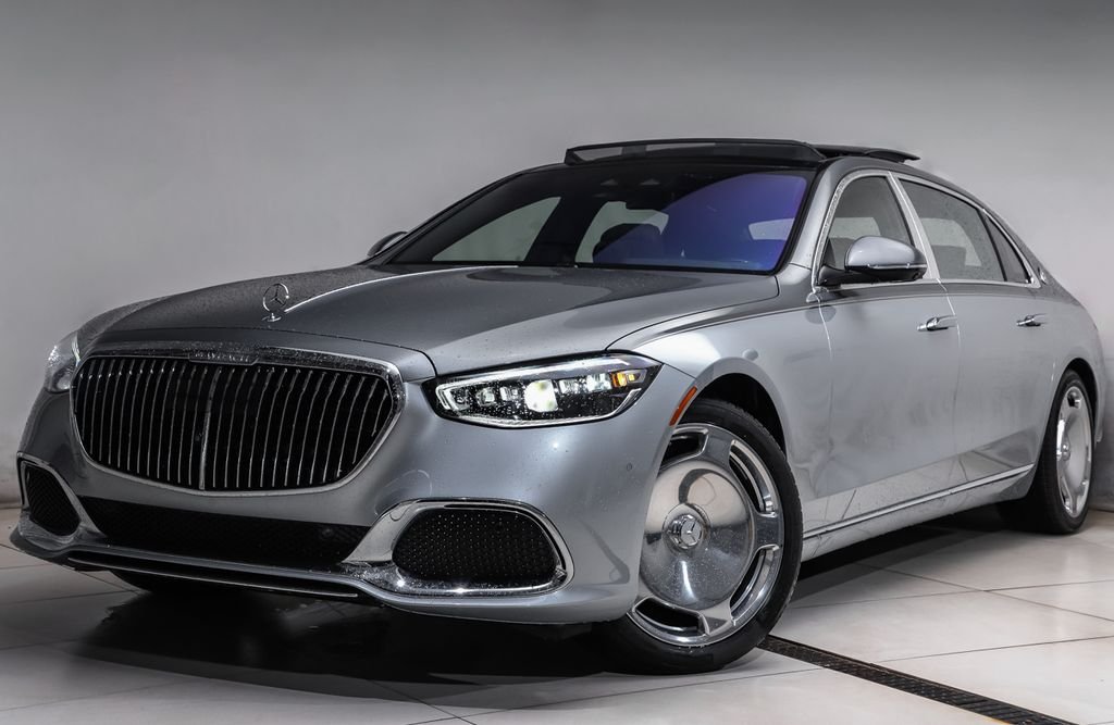 Certified Used 2024  Mercedes-Benz Maybach S 580 image 19