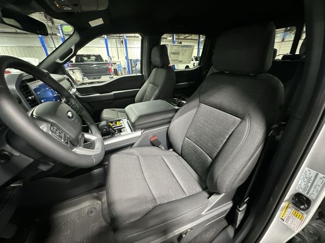 New 2026 Avalanche Ford XLT image 17
