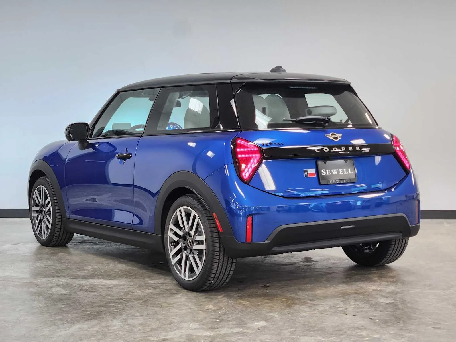 New 2026 Blazing Blue Metallic MINI Cooper Oxford Edition image 3