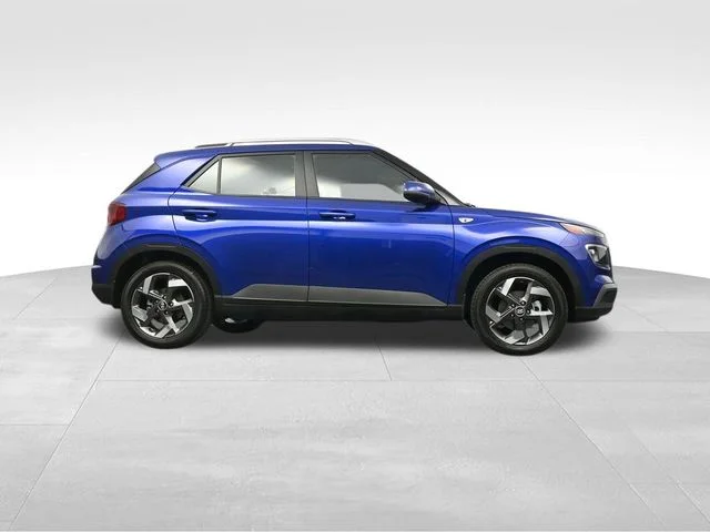 Used 2025 Blue Hyundai SEL image 38
