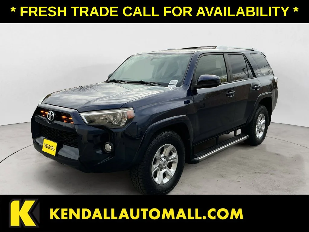 Used 2016 Blue Toyota SR5 image 1