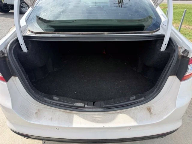 Used 2016 White Ford SE image 9