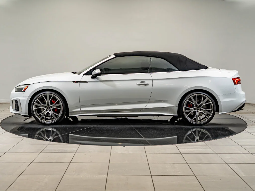 Used 2024 Glacier White Metallic/Black Roof Audi 3.0T Premium Plus image 6
