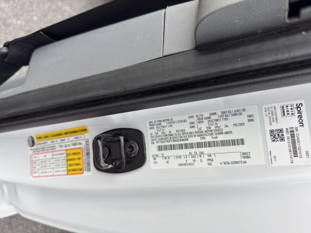 Used 2024 Oxford White Ford XL image 20