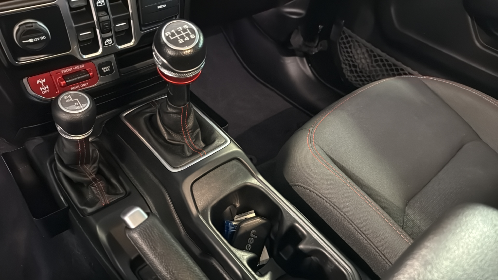 Used 2019 Black Jeep Unlimited Rubicon image 42